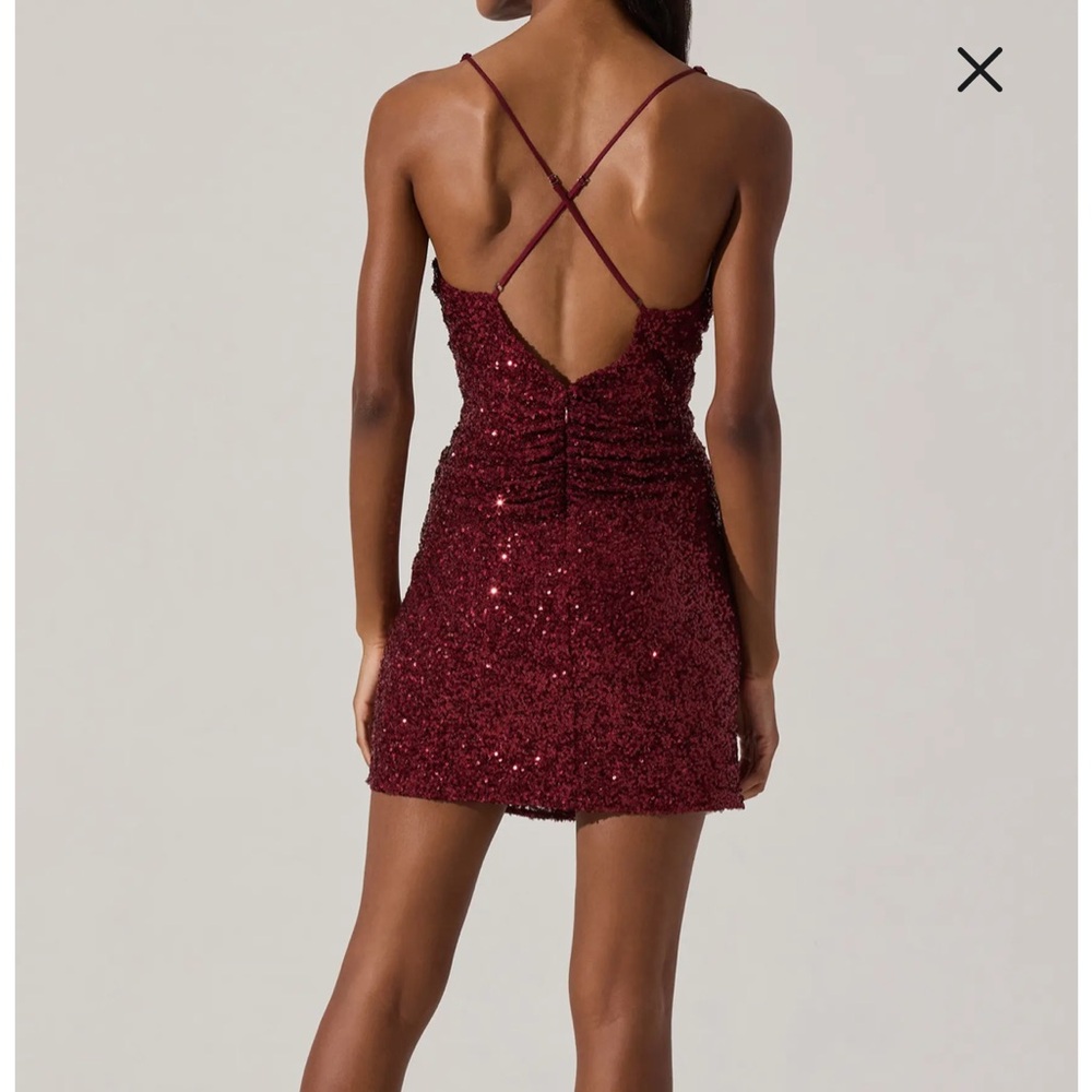 Sequin Twist Front Minidress Size Medium Astr The… - image 2